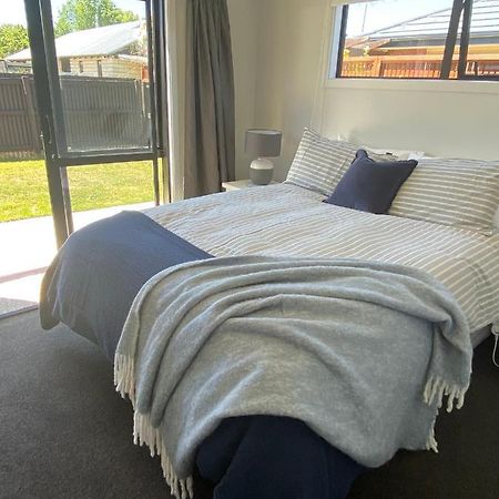 Central Retreat And Self Contained With Free Wifi Cromwell Bagian luar foto