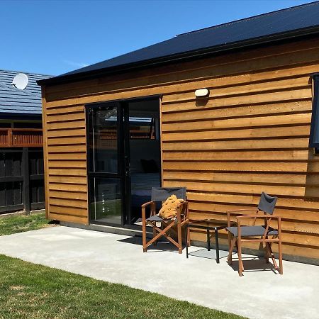 Central Retreat And Self Contained With Free Wifi Cromwell Bagian luar foto